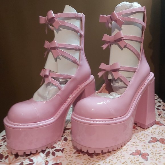 Sugar Thrillz Love Hangover Platforms - Picture 3 of 3